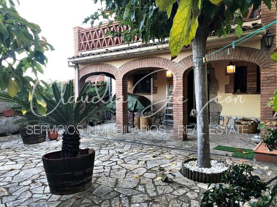Foto 1 de Casa adossada en venda a Santa Cristina d'Aro de 3 habitacions amb terrassa i jardí