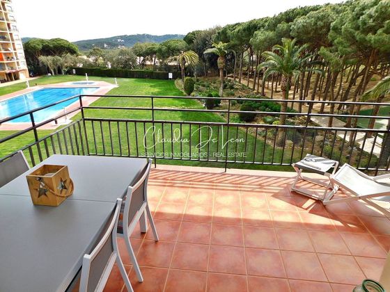 Foto 1 de Piso en venta en Calella de Palafrugell de 3 habitaciones con terraza y piscina