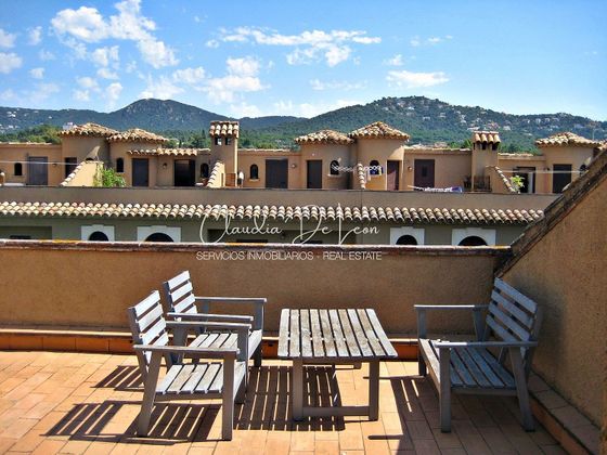 Foto 1 de Venta de casa adosada en Santa Cristina d'Aro de 3 habitaciones con terraza y piscina