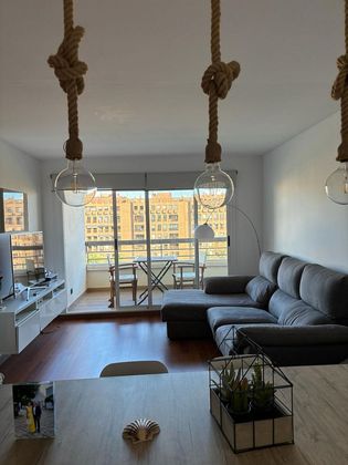 Foto 2 de Alquiler de piso en L´Amistat de 3 habitaciones con terraza y garaje