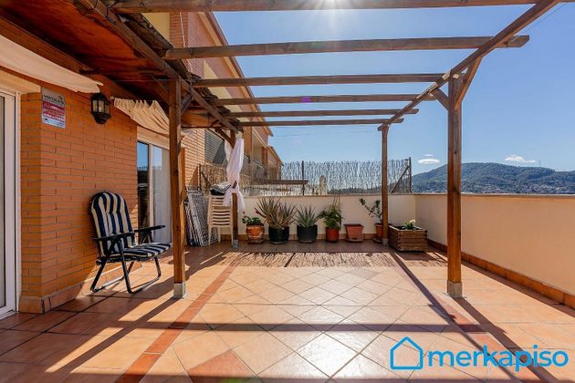 Foto 1 de Casa en venta en Sant Vicenç dels Horts de 5 habitaciones con terraza y garaje