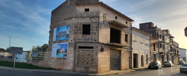 Foto 1 de Edifici en venda a calle Menorca de 408 m²