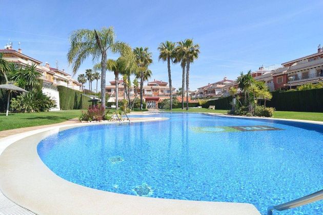 Foto 1 de Casa en lloguer a Altos - La Florida de 2 habitacions amb terrassa i piscina