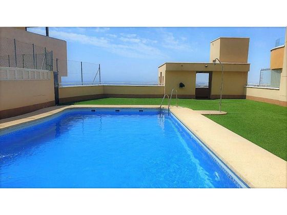 Foto 2 de Venta de piso en Aguadulce Norte de 3 habitaciones con terraza y piscina
