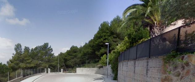 Foto 1 de Venta de terreno en Begues de 1214 m²