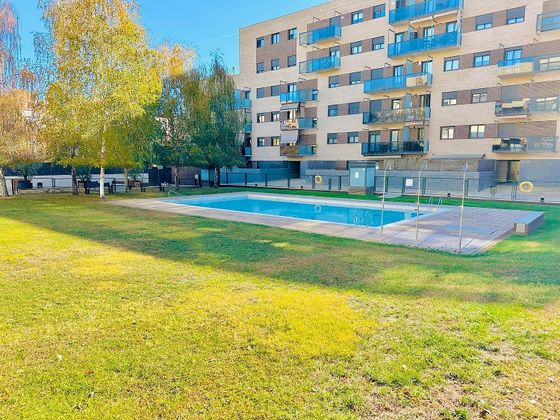 Foto 1 de Pis en venda a Castellarnau - Can Llong de 3 habitacions amb terrassa i piscina