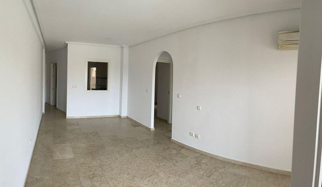 Foto 2 de Venta de piso en Dehesa de Campoamor - La Regia - Aguamarina de 2 habitaciones con terraza y jardín