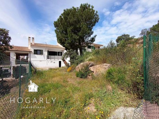 Foto 2 de Casa rural en venda a Santa Maria de Trassierra de 3 habitacions amb terrassa i piscina