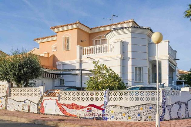 Foto 1 de Xalet en venda a calle Conjunto Zambra de 3 habitacions amb terrassa i piscina