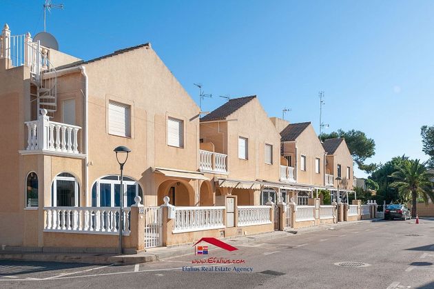 Foto 1 de Dúplex en venta en calle La Goleta de 3 habitaciones con terraza y piscina