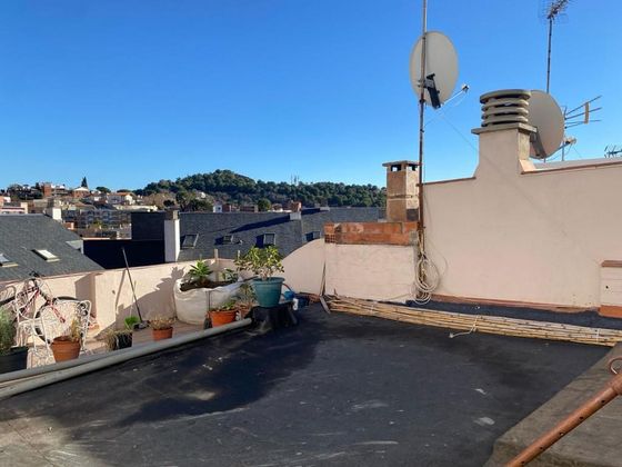 Foto 2 de Casa en venta en Vallcarca i els Penitents de 3 habitaciones con terraza y balcón