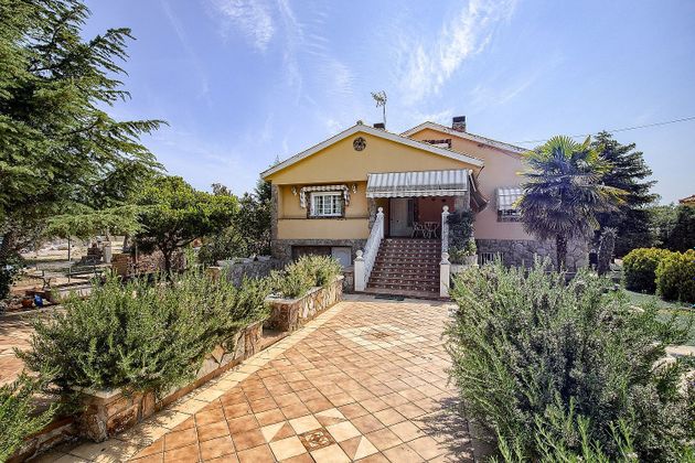 Foto 2 de Xalet en venda a Villar del Olmo de 4 habitacions amb terrassa i piscina