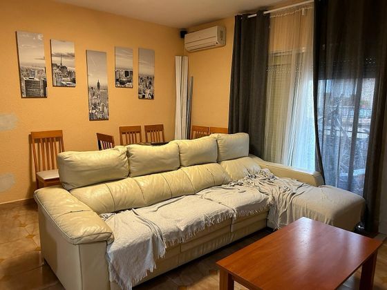 Foto 2 de Pis en venda a La Alhóndiga de 3 habitacions amb terrassa i aire acondicionat