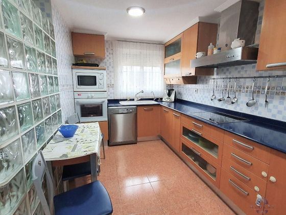 Foto 1 de Piso en venta en Monóvar/Monòver de 3 habitaciones con garaje y aire acondicionado