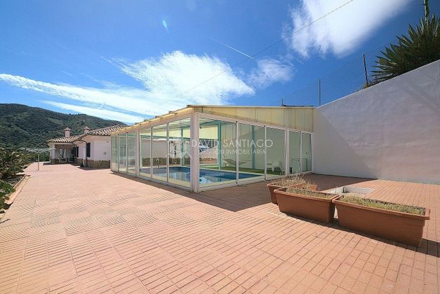 Foto 2 de Xalet en venda a calle Del Príncipe de 2 habitacions amb terrassa i piscina