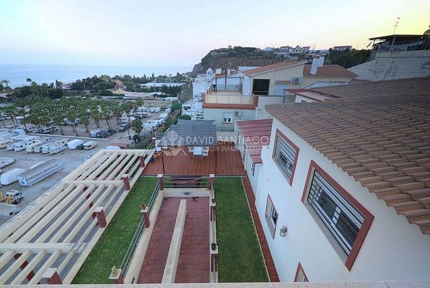Foto 2 de Casa en venta en Benajarafe – Almayate de 12 habitaciones con terraza y balcón