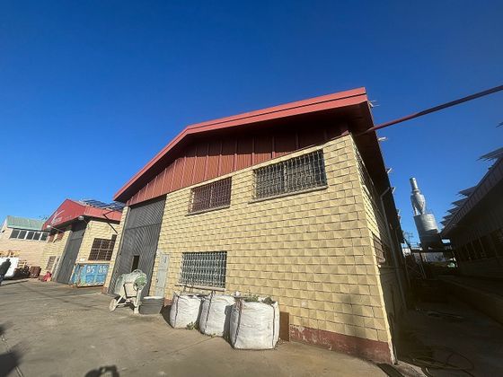 Foto 1 de Nau en venda a San Crispín - La Estación Consorcio amb garatge i calefacció