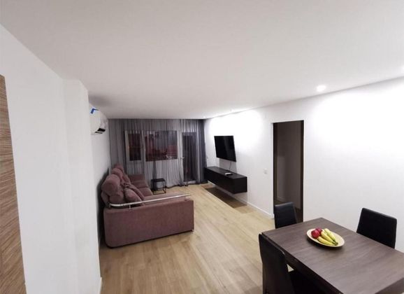 Foto 1 de Piso en alquiler en Altozano - Conde Lumiares de 3 habitaciones con terraza y muebles