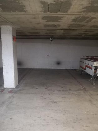 Foto 1 de Garaje en venta en Manlleu de 10 m²