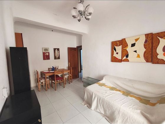 Foto 2 de Pis en venda a Campoamor de 4 habitacions amb terrassa