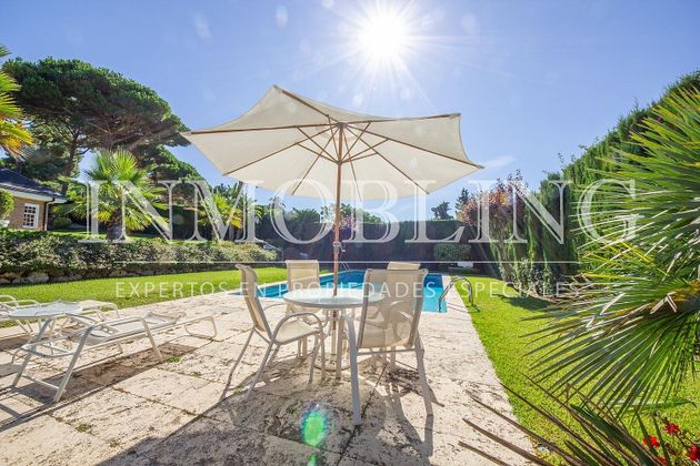 Foto 1 de Xalet en venda a Sant Andreu de Llavaneres de 6 habitacions amb terrassa i piscina