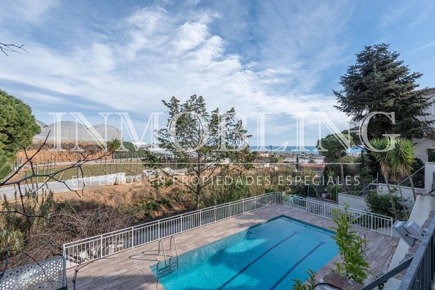 Foto 1 de Chalet en venta en Cabrils de 9 habitaciones con terraza y piscina