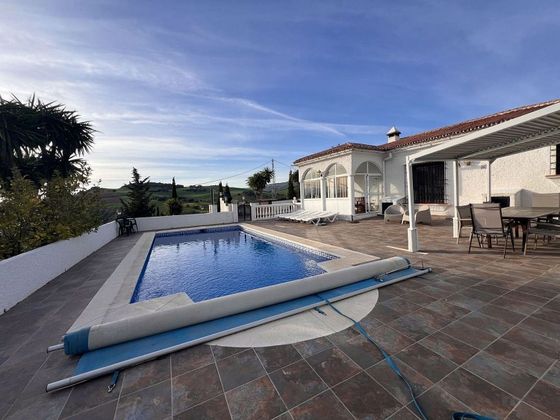 Foto 2 de Casa rural en venda a Almogía de 4 habitacions amb terrassa i piscina
