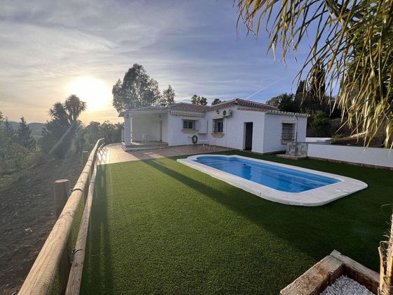 Foto 2 de Casa rural en venda a Almogía de 3 habitacions amb terrassa i piscina