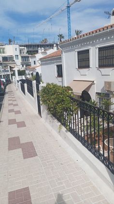 Foto 1 de Venta de casa en Montemar de 4 habitaciones con terraza y garaje