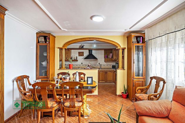 Foto 1 de Casa adosada en venta en Carretera Mojonera – Cortijos de Marín de 4 habitaciones con terraza y balcón