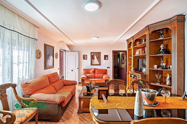 Foto 2 de Casa adosada en venta en Carretera Mojonera – Cortijos de Marín de 4 habitaciones con terraza y balcón