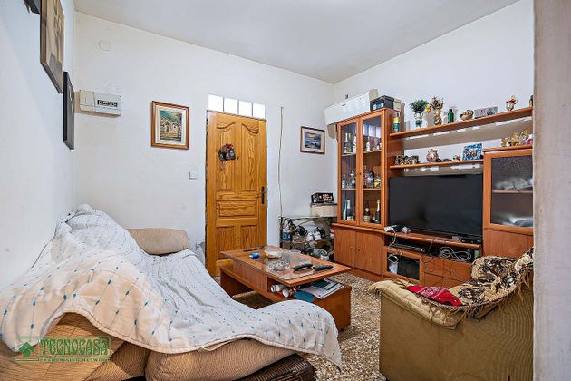 Foto 1 de Venta de casa en Roquetas Centro de 2 habitaciones con terraza