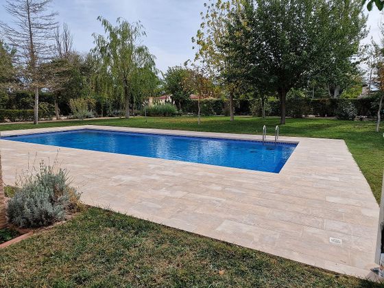 Foto 1 de Xalet en venda a Pedro Lamata - San Pedro Mortero de 5 habitacions amb terrassa i piscina