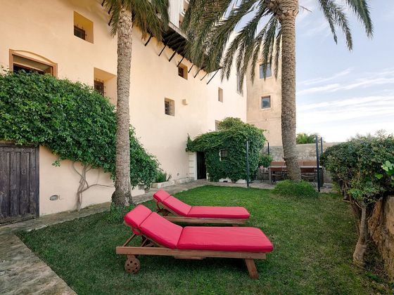 Foto 1 de Casa en venda a Dalt de la Vila - La Marina de 6 habitacions amb terrassa i piscina