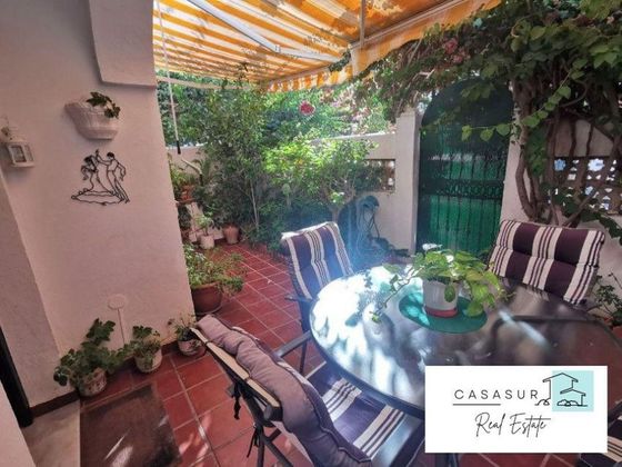 Foto 1 de Casa en venda a Montemar de 4 habitacions amb terrassa i piscina