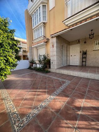 Foto 1 de Venta de casa en El Tomillar de 3 habitaciones con terraza y piscina