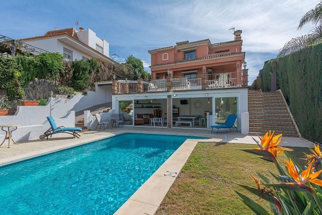 Foto 1 de Xalet en venda a calle Los Juncos de 3 habitacions amb terrassa i piscina