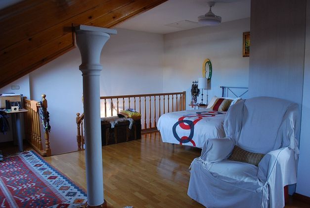 Foto 1 de Dúplex en venta en calle Padre Huesca de 2 habitaciones con terraza y calefacción