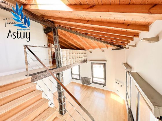 Foto 2 de Àtic en venda a calle Gravina de 2 habitacions amb balcó i aire acondicionat