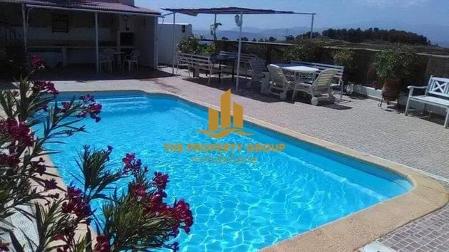 Foto 2 de Casa en venda a Cuevas del Campo de 4 habitacions amb terrassa i piscina