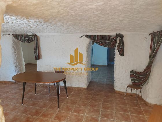 Foto 2 de Casa en venda a Cuevas del Campo de 3 habitacions amb terrassa i jardí