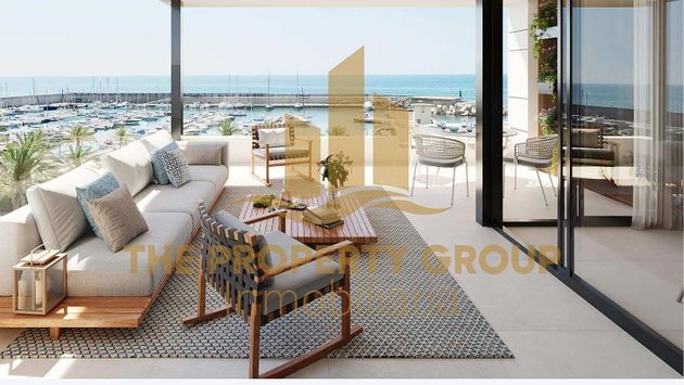 Foto 2 de Piso en venta en Águilas ciudad de 3 habitaciones con terraza y piscina