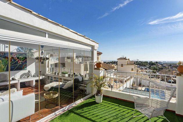 Foto 1 de Casa en venta en calle Ubeda de 3 habitaciones con terraza y piscina