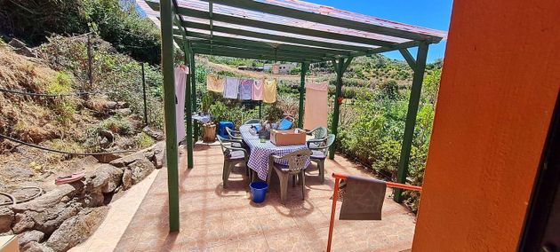 Foto 1 de Casa rural en venda a Moya de 1 habitació amb terrassa i jardí