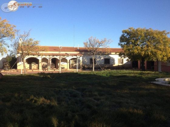 Foto 1 de Casa rural en venda a San Pablo - Santa Teresa de 3 habitacions amb piscina i garatge