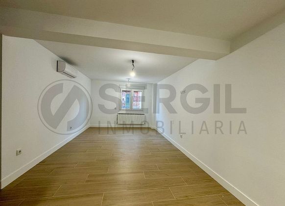 Foto 1 de Pis en venda a Centro - Segovia de 3 habitacions amb terrassa i aire acondicionat