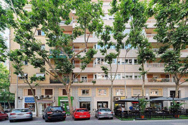 Foto 2 de Pis en lloguer a calle De Félix Boix de 4 habitacions amb terrassa i calefacció