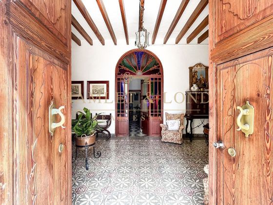 Foto 1 de Casa adosada en venta en Llubí de 6 habitaciones con terraza y garaje