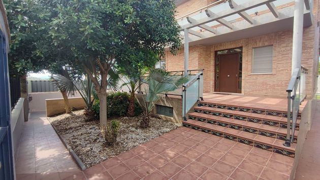 Foto 2 de Xalet en venda a La Alcayna de 4 habitacions amb terrassa i piscina