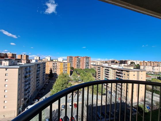 Foto 1 de Venta de piso en Sant Pere i Sant Pau de 3 habitaciones con balcón y calefacción